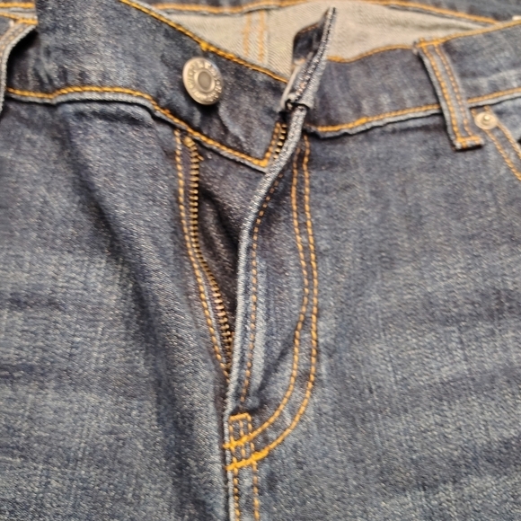 Old Navy Boyfriend Straight Jeans 14 - Picture 6 of 7